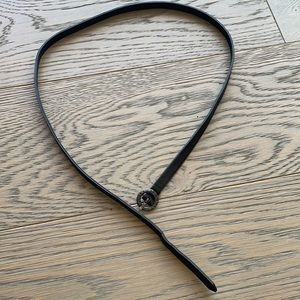 Elie Tahari black leather belt